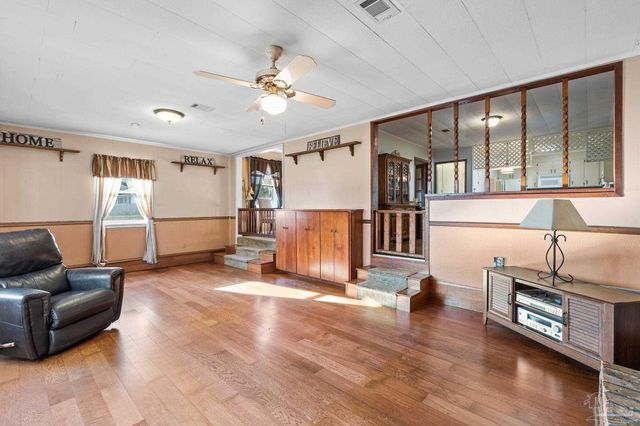 820 S K St, Pensacola, FL 32502