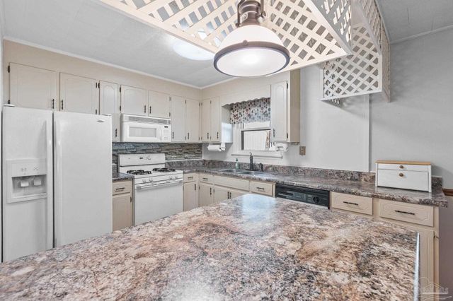 820 S K St, Pensacola, FL 32502