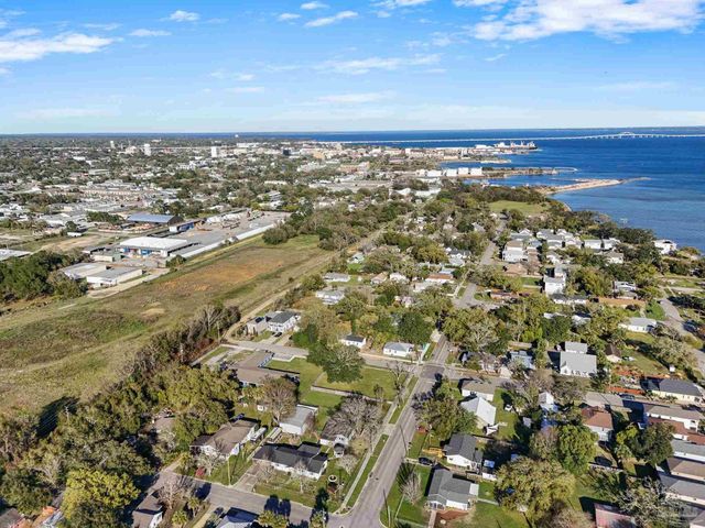 820 S K St, Pensacola, FL 32502