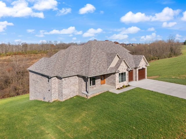 371 Silver Lake Drive, Mt Sterling, KY 40353