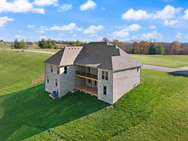 371 Silver Lake Drive, Mt Sterling, KY 40353