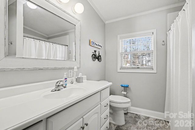 119 Deerfield Drive, New London, NC 28127