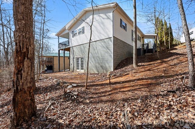 119 Deerfield Drive, New London, NC 28127