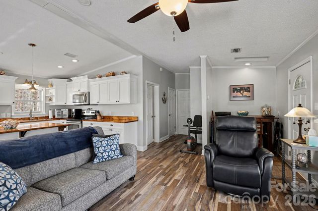 119 Deerfield Drive, New London, NC 28127