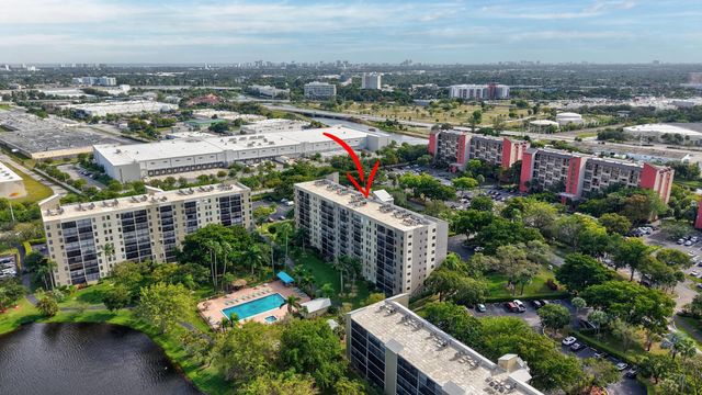 2205 S Cypress Bend Dr 604, Pompano Beach, FL 33069
