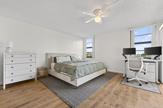 2205 S Cypress Bend Dr 604, Pompano Beach, FL 33069