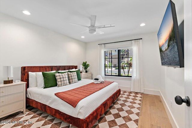 1316 1ST Street N, Jacksonville Beach, FL 32250