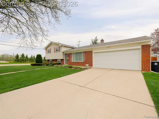 36372 Meadowbrook Street, Livonia, MI 48154