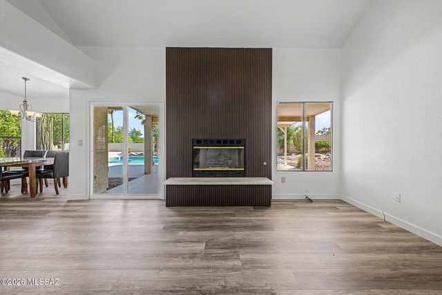235 Marlboro Road, Oro Valley, AZ 85755