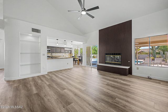 235 Marlboro Road, Oro Valley, AZ 85755