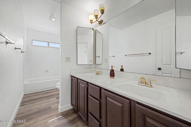 235 Marlboro Road, Oro Valley, AZ 85755