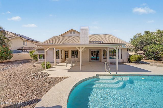 235 Marlboro Road, Oro Valley, AZ 85755