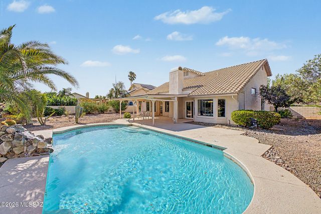 235 Marlboro Road, Oro Valley, AZ 85755