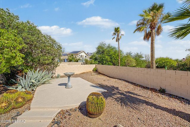 235 Marlboro Road, Oro Valley, AZ 85755