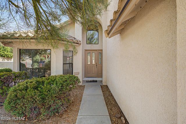235 Marlboro Road, Oro Valley, AZ 85755