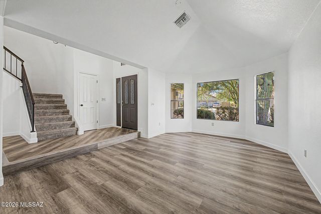 235 Marlboro Road, Oro Valley, AZ 85755