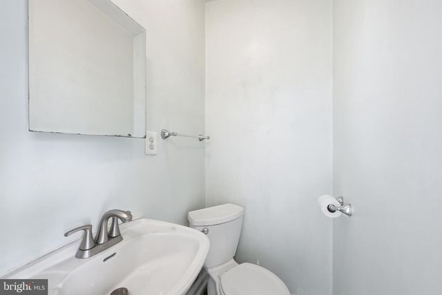 331 TAYLOR ST, Riverside, NJ 08075
