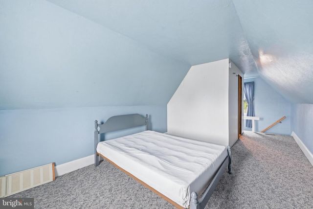 331 TAYLOR ST, Riverside, NJ 08075