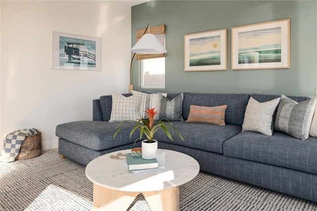 229 23rd, Manhattan Beach, CA 90266