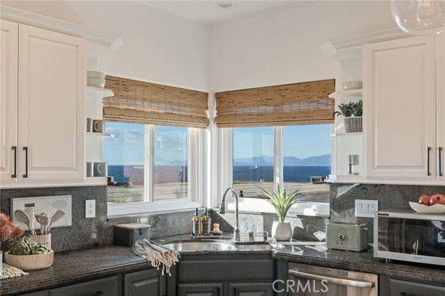 229 23rd, Manhattan Beach, CA 90266