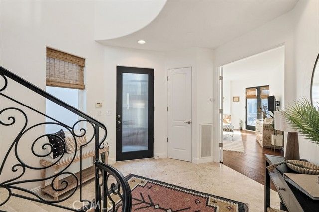 229 23rd, Manhattan Beach, CA 90266