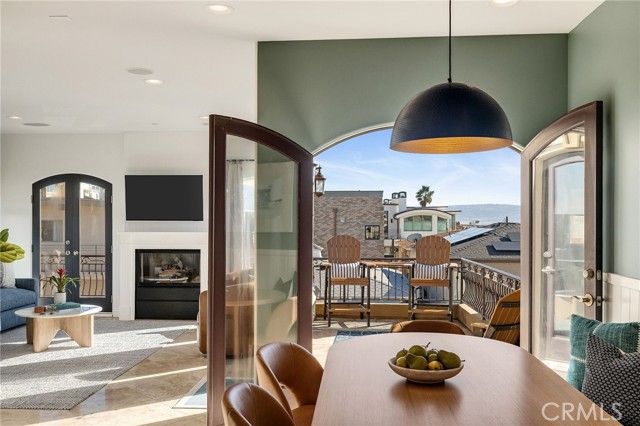 229 23rd, Manhattan Beach, CA 90266