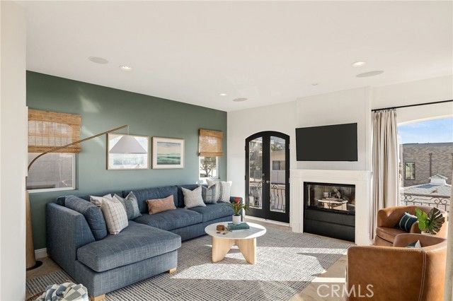 229 23rd, Manhattan Beach, CA 90266