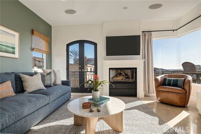 229 23rd, Manhattan Beach, CA 90266