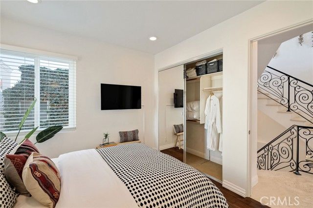 229 23rd, Manhattan Beach, CA 90266