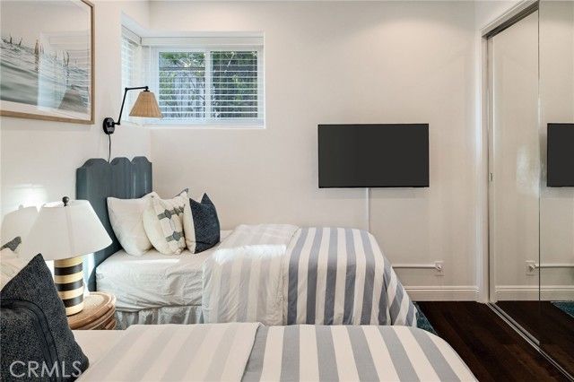 229 23rd, Manhattan Beach, CA 90266