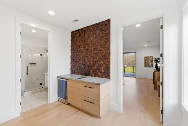 2616 Tiffany Dr, Nashville, TN 37206