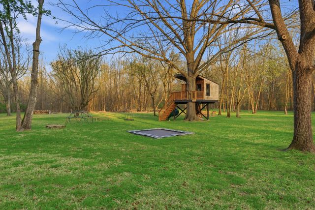 2616 Tiffany Dr, Nashville, TN 37206