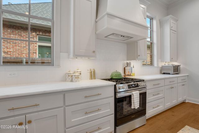 311-B Villager Avenue, Scott, LA 70583