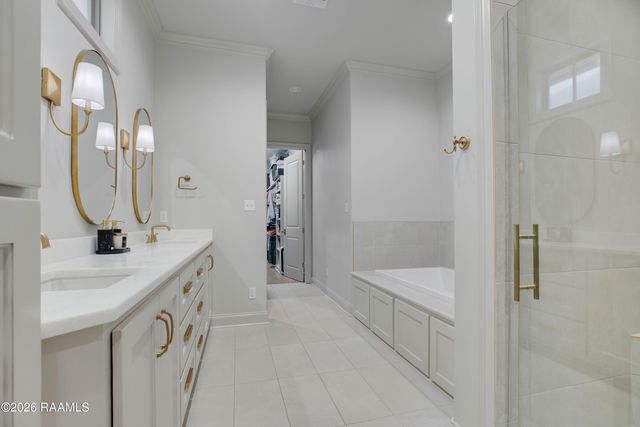 311-B Villager Avenue, Scott, LA 70583