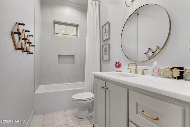 311-B Villager Avenue, Scott, LA 70583
