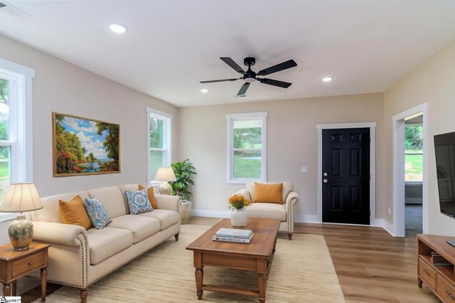 1316 5th Avenue, Greenville, SC 29605
