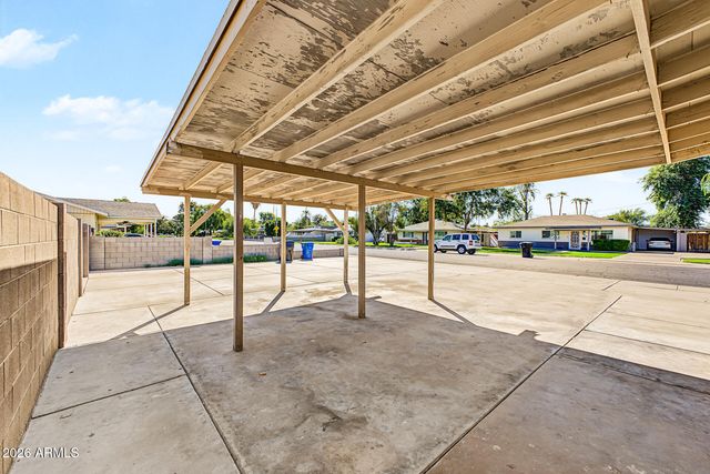 851 N COUNTRY CLUB Drive, Mesa, AZ 85201
