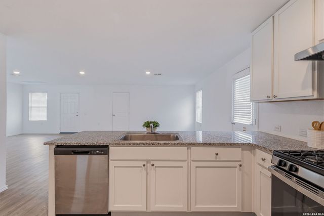 9422 Somerset Way, San Antonio, TX 78211