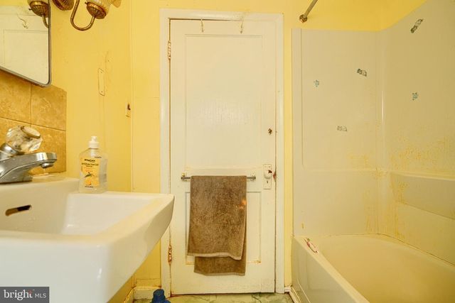 502 GROVETHORN RD, Middle River, MD 21220