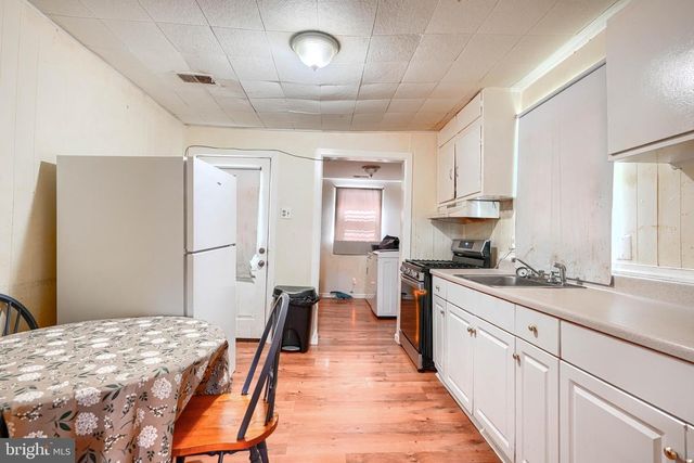 502 GROVETHORN RD, Middle River, MD 21220