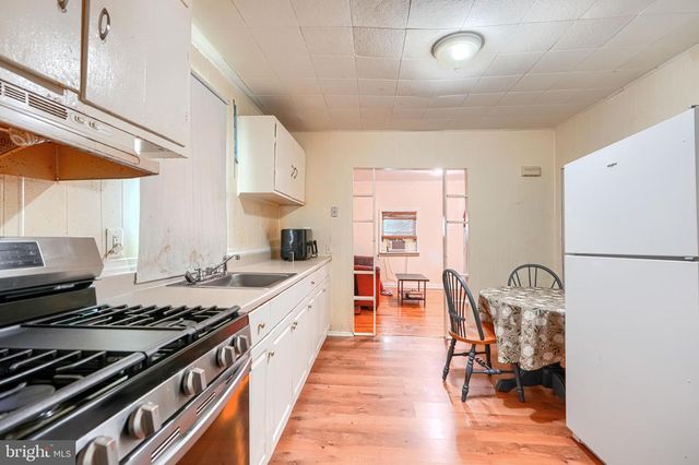 502 GROVETHORN RD, Middle River, MD 21220