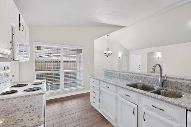 4629 Chapman Street, The Colony, TX 75056