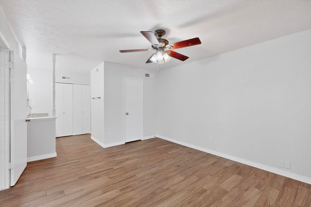 4629 Chapman Street, The Colony, TX 75056