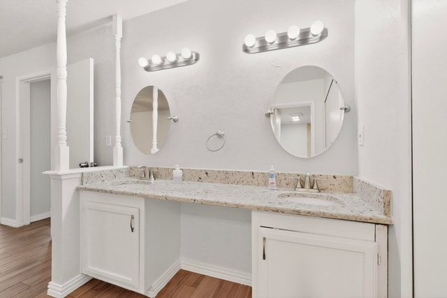 4629 Chapman Street, The Colony, TX 75056