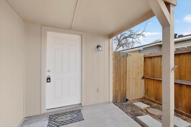 4629 Chapman Street, The Colony, TX 75056