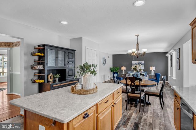 86 BARLEY CIR, Hanover, PA 17331