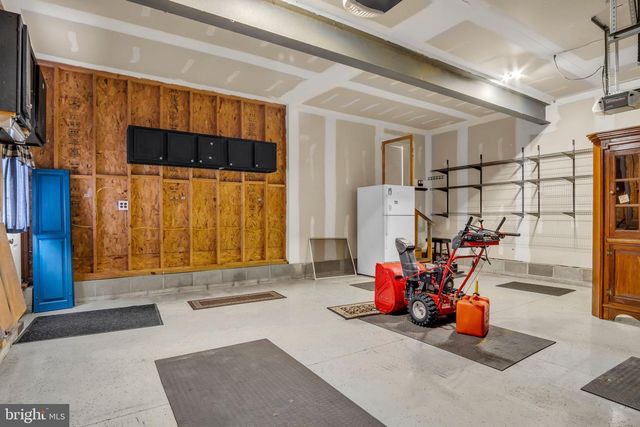 86 BARLEY CIR, Hanover, PA 17331