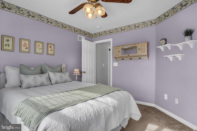 86 BARLEY CIR, Hanover, PA 17331