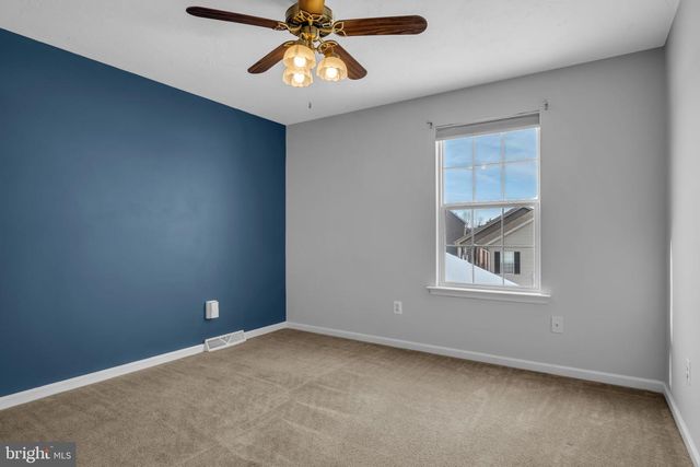 86 BARLEY CIR, Hanover, PA 17331