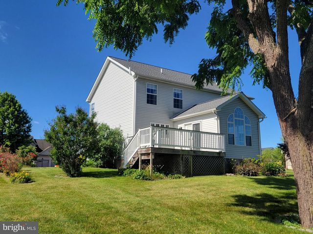 86 BARLEY CIR, Hanover, PA 17331